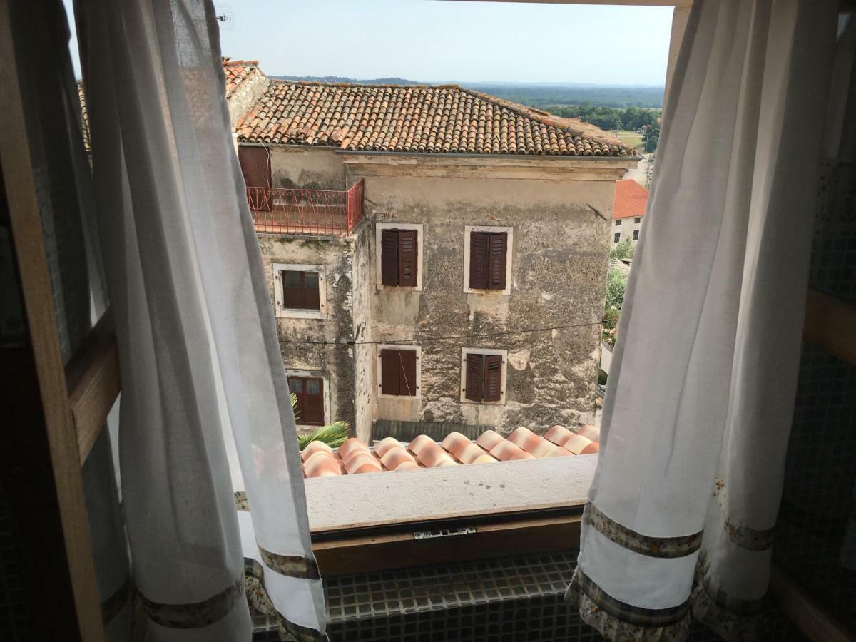 Villa Di Piazza Вишнян Экстерьер фото